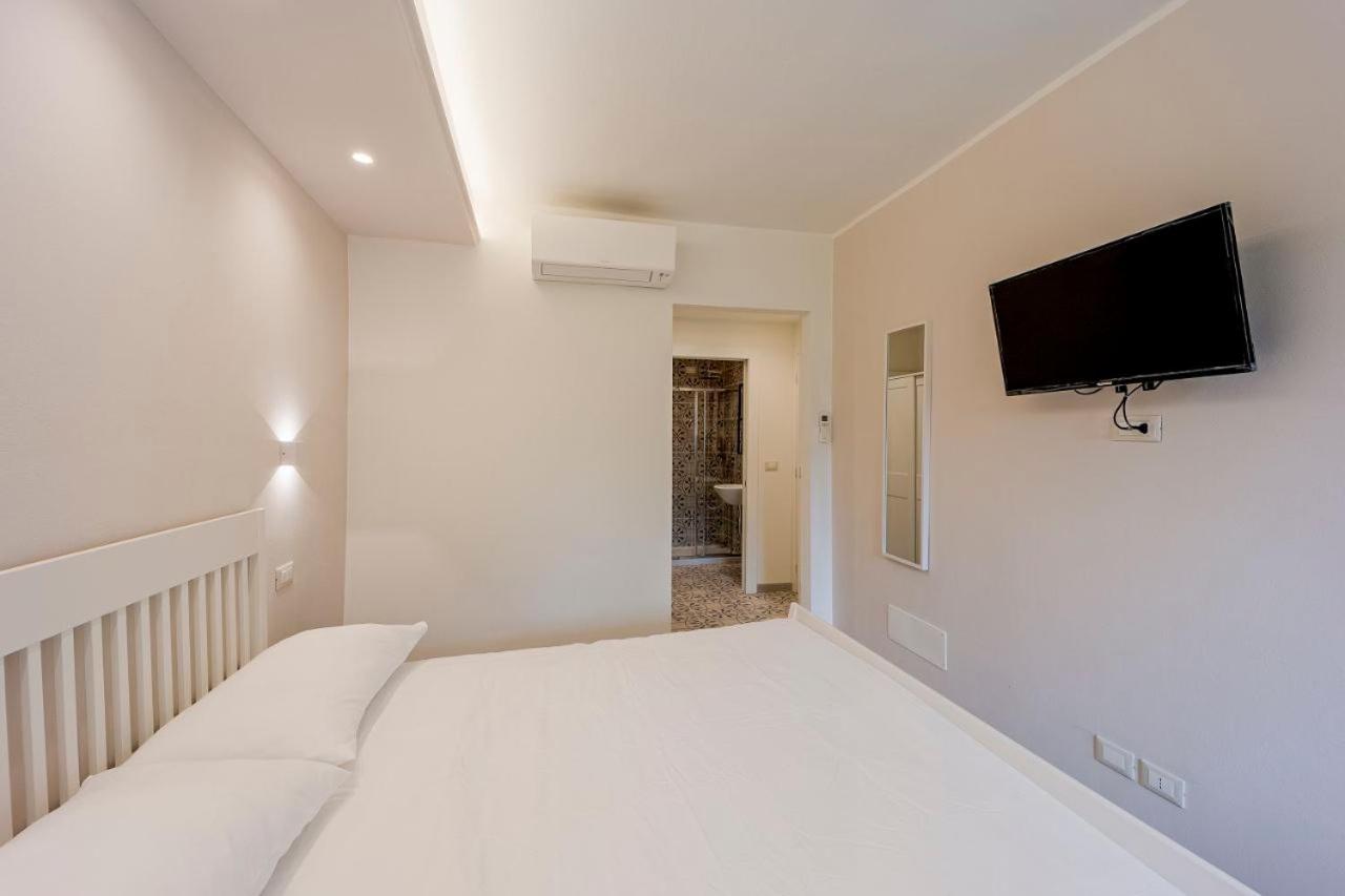 Gli Ulivi Rooms And Breakfast Marina dʼMarina dʼAndora エクステリア 写真